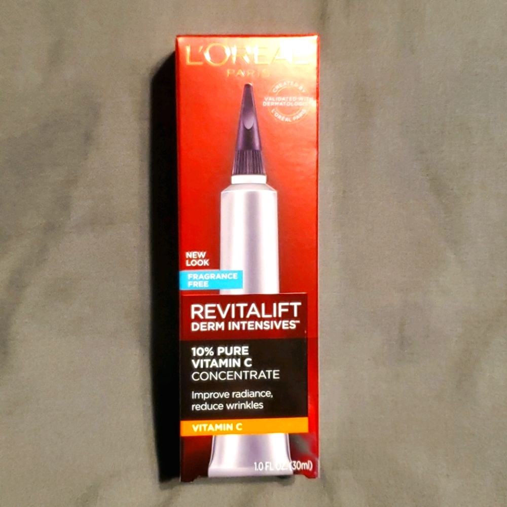 L'Oreal Paris Revitalift Derm Intensives Vitamin C